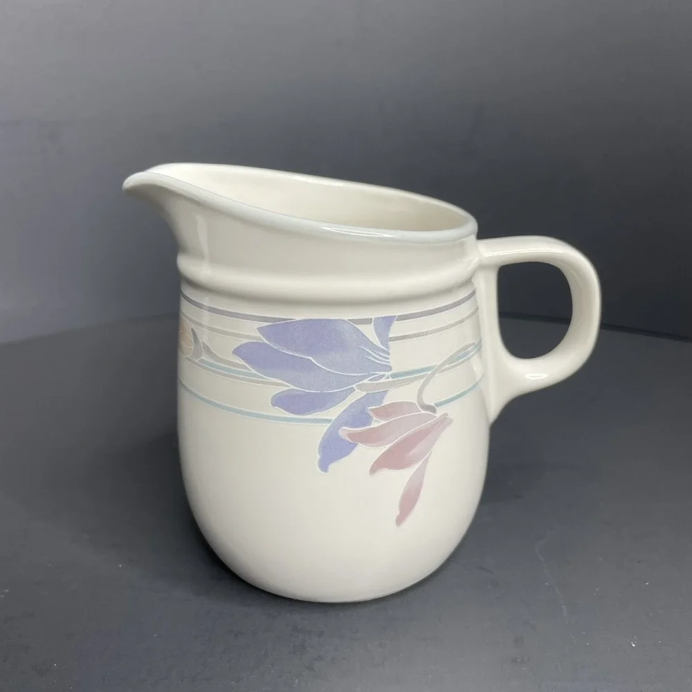 Studio Nova TENDER BLOOM Creamer 4